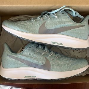 NIKE AIR ZOOM PEGASUS 36